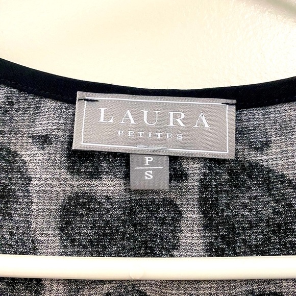 SHIMMERY ANIMAL PRINT TANK - Picture 4 of 8